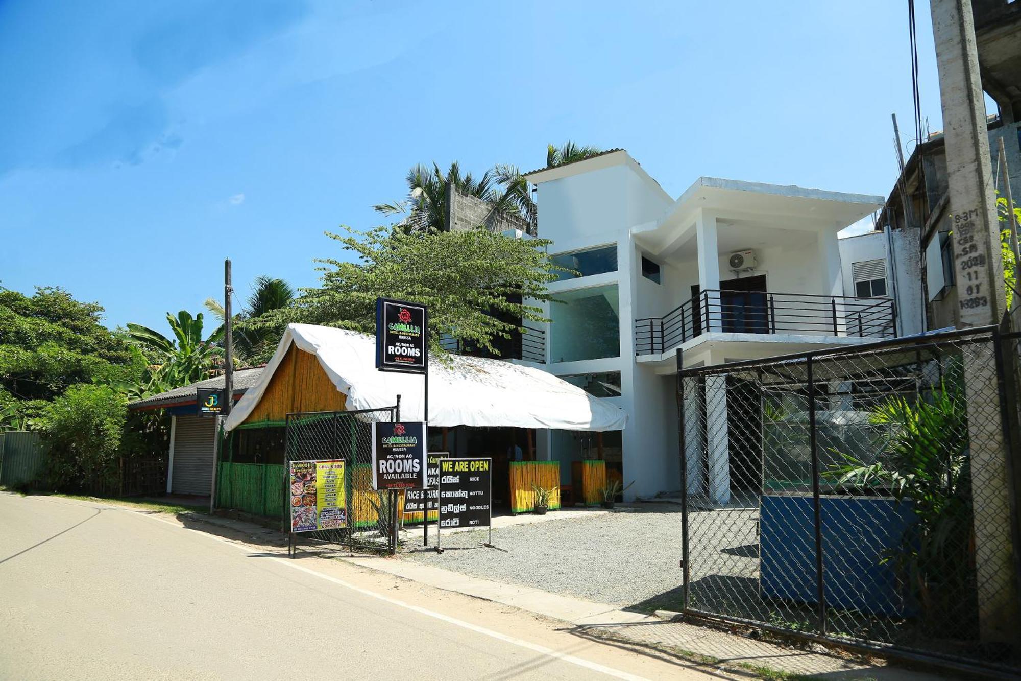 Camellia Hotel & Restaurant Mirissa Extérieur photo